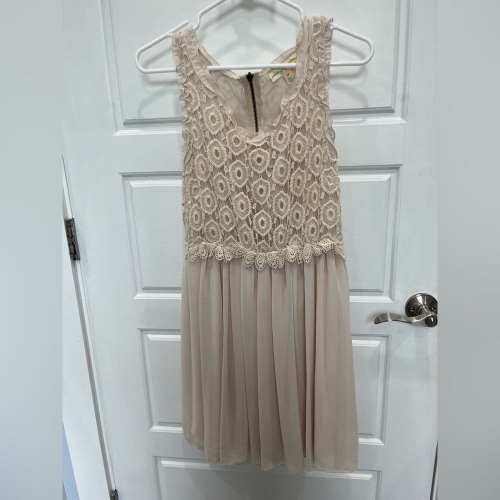 Staring at stars, dress in cream. Medium, lightweight and flowing dress.